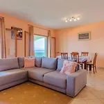 Holiday home Seafront Marija Prigradica
