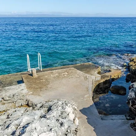Seafront Marija Holiday home Prigradica
