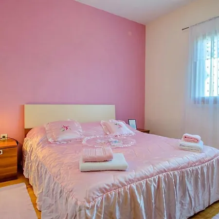 Seafront Marija Tatil Evi *