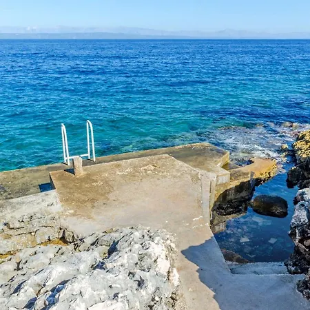 Seafront Marija Tatil Evi *